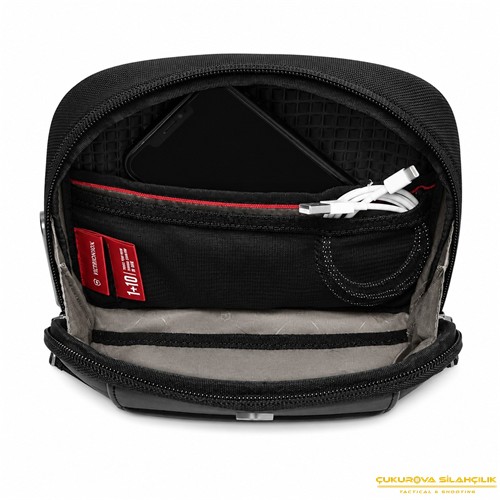 Victorinox 653349 Architecture Urban 2 Compact Omuz Çantası Siyah